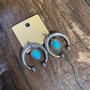 Silver and Turquoise Dangle Western Earrings